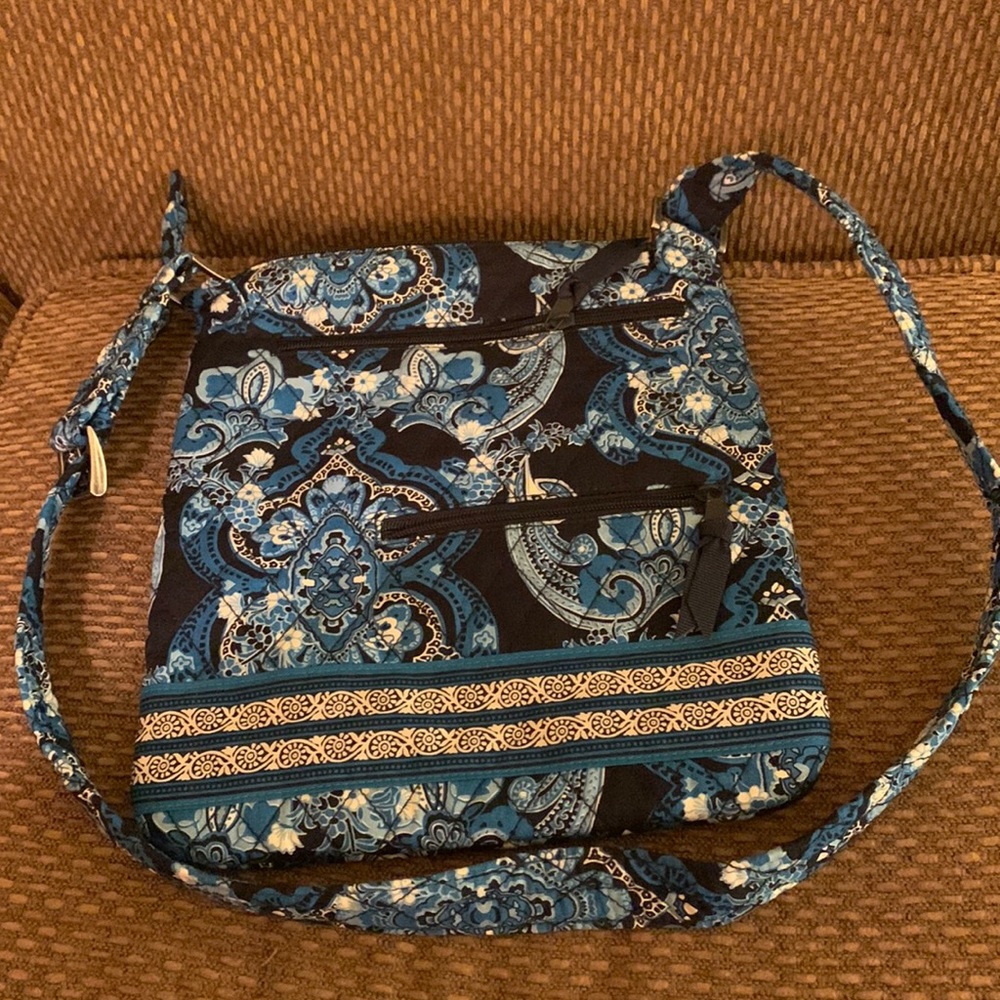 Lemon Hill crossbody bag, like new condition.